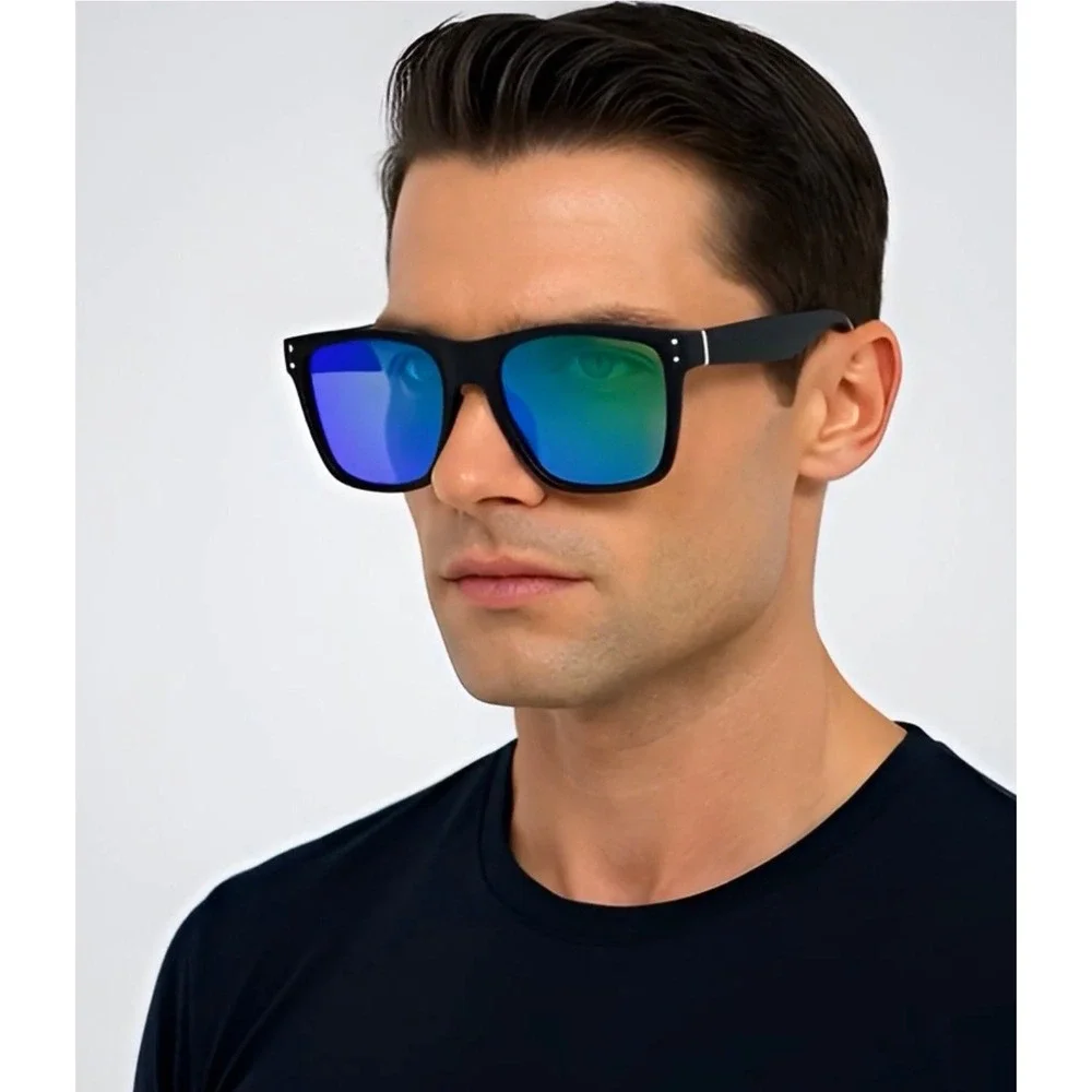 Square Frame Sunglasses Black Frame Blue Green Mirrored Lens Fashion Style Gafas